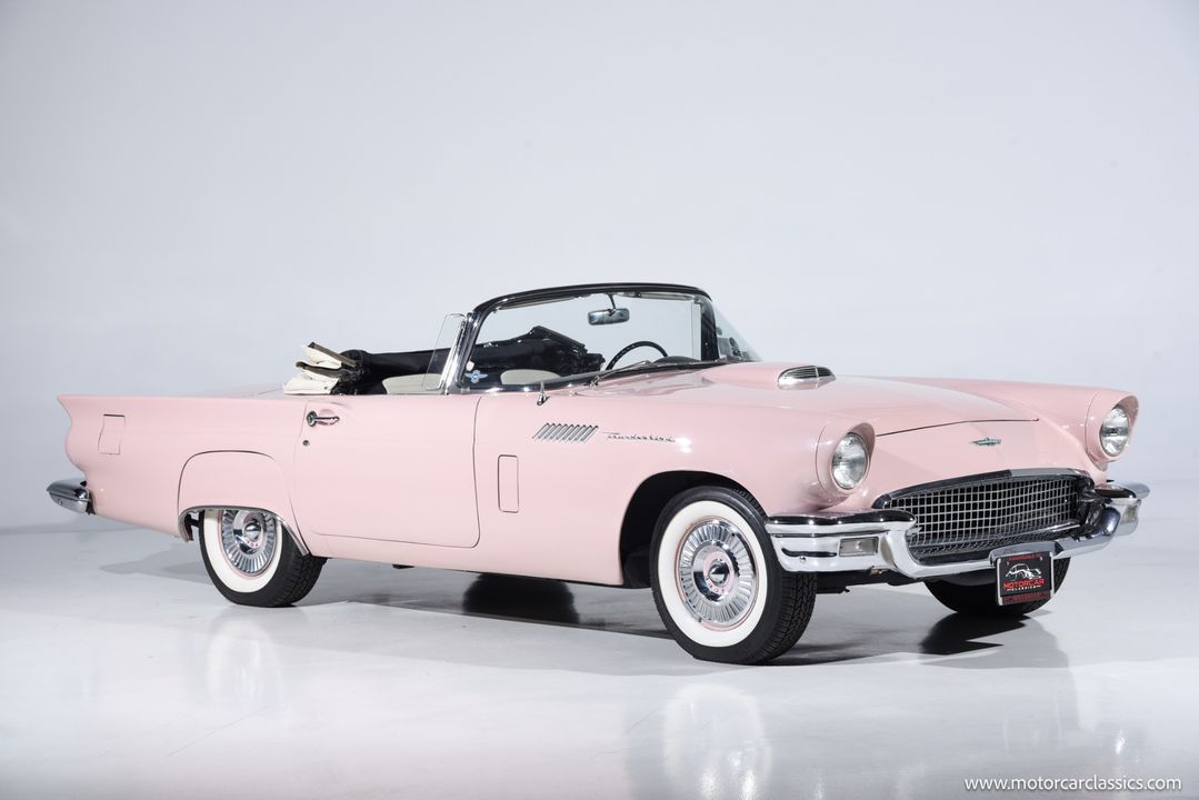 1957 Ford Thunderbird