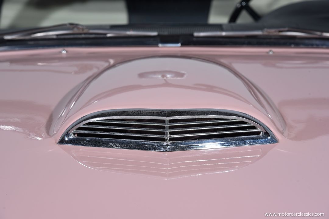 1957 Ford Thunderbird