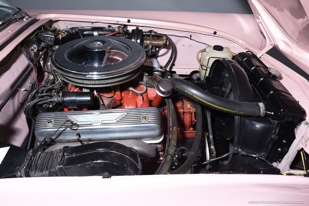 1957 Ford Thunderbird
