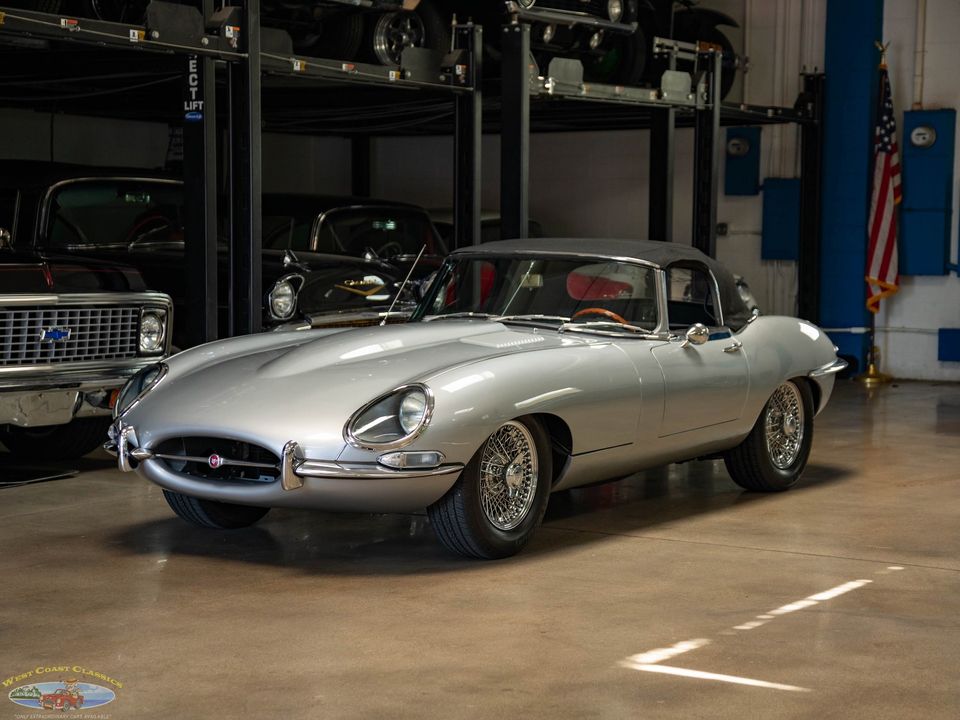 1965 Jaguar XKE E-Type 4.2L 5 spd Roadster