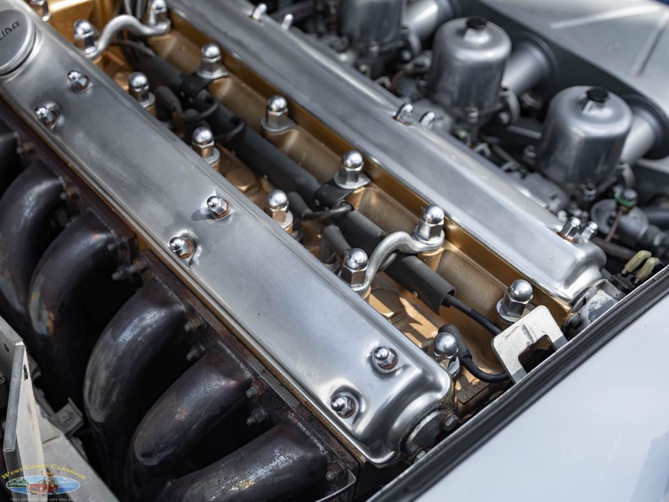 1965 Jaguar XKE E-Type 4.2L 5 spd Roadster