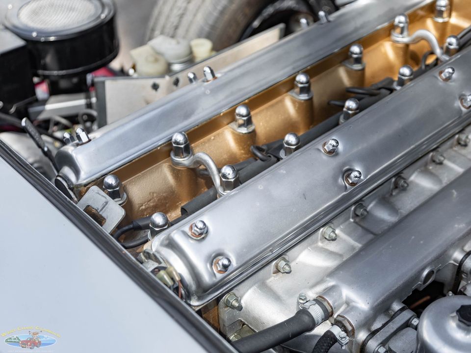 1965 Jaguar XKE E-Type 4.2L 5 spd Roadster