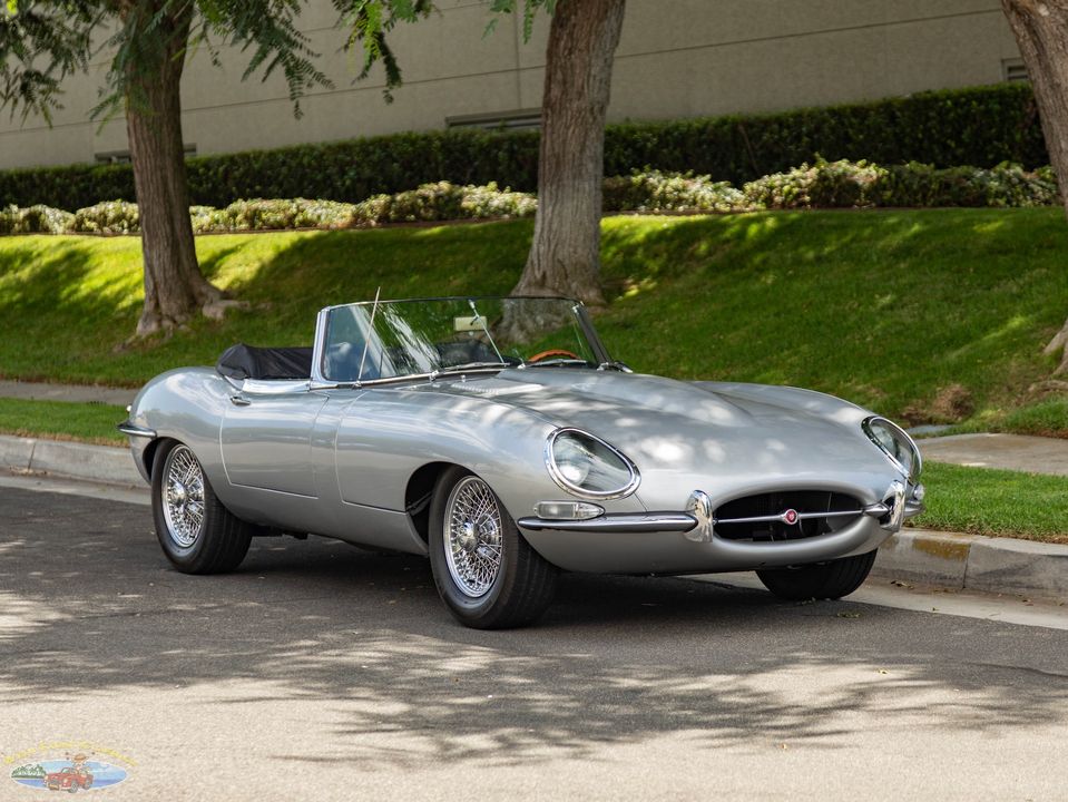 1965 Jaguar XKE E-Type 4.2L 5 spd Roadster