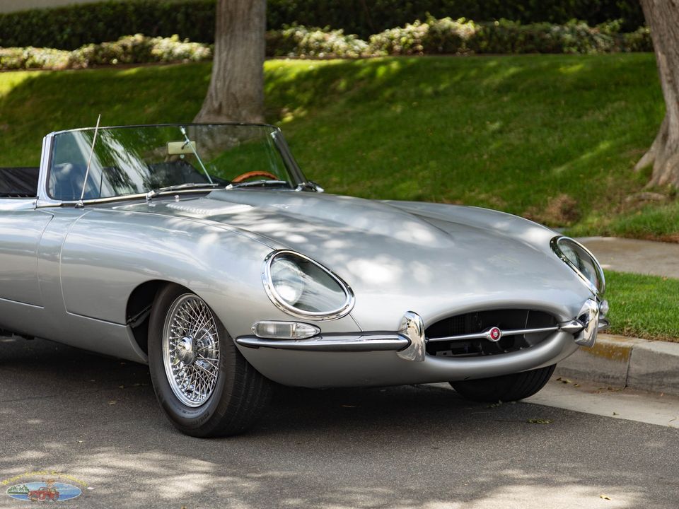 1965 Jaguar XKE E-Type 4.2L 5 spd Roadster