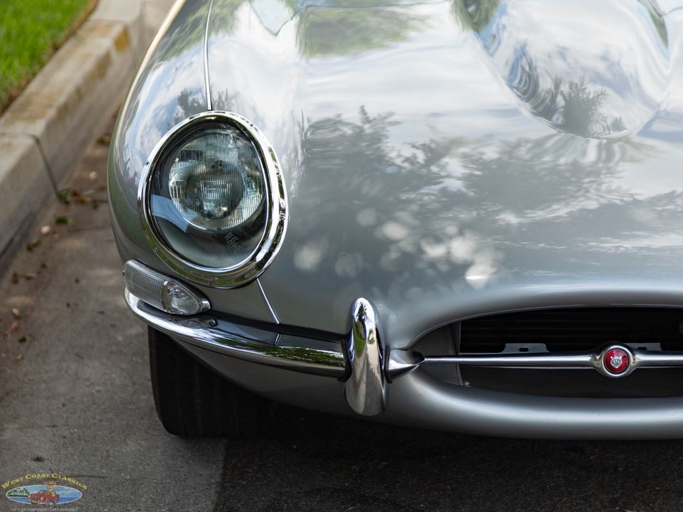 1965 Jaguar XKE E-Type 4.2L 5 spd Roadster
