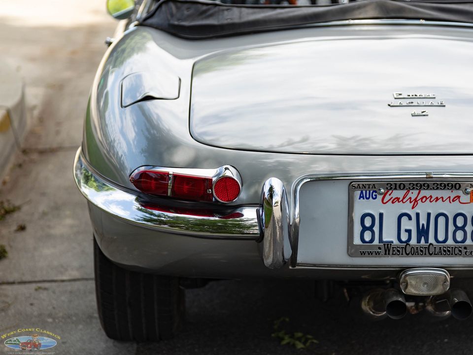 1965 Jaguar XKE E-Type 4.2L 5 spd Roadster