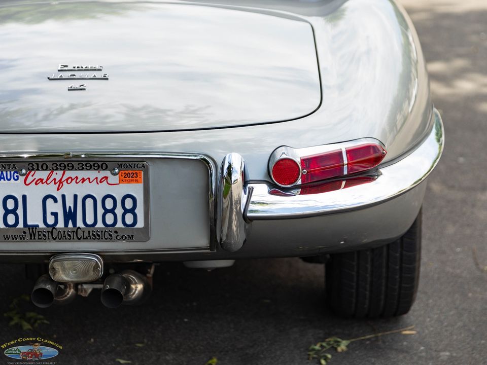 1965 Jaguar XKE E-Type 4.2L 5 spd Roadster