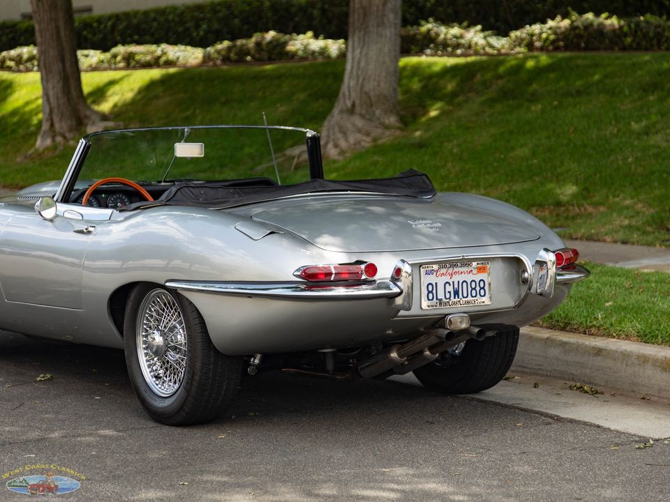 1965 Jaguar XKE E-Type 4.2L 5 spd Roadster