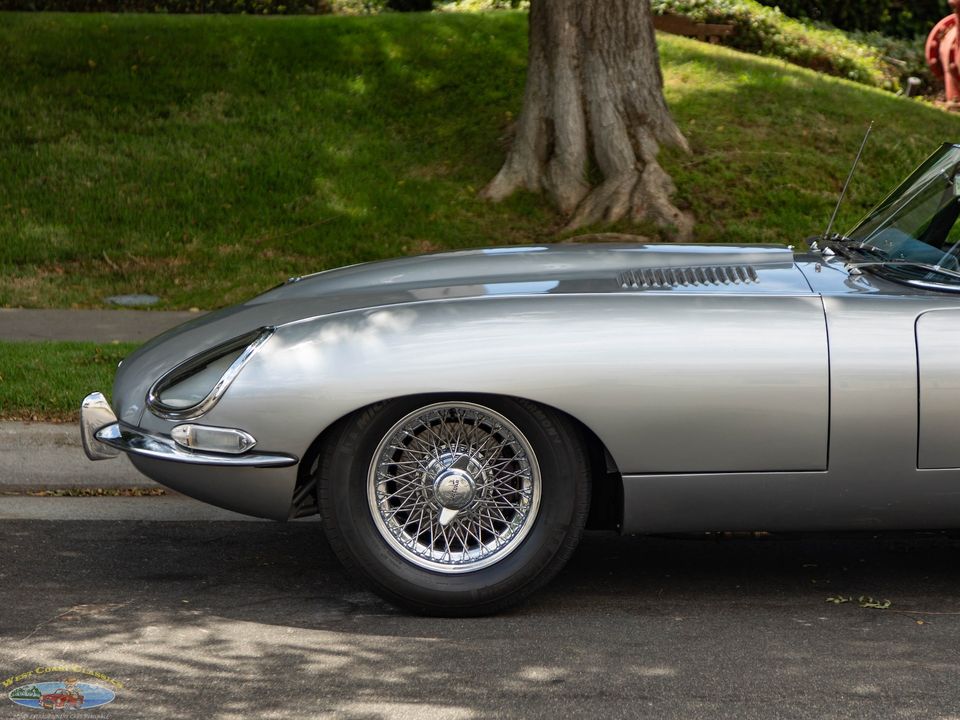 1965 Jaguar XKE E-Type 4.2L 5 spd Roadster