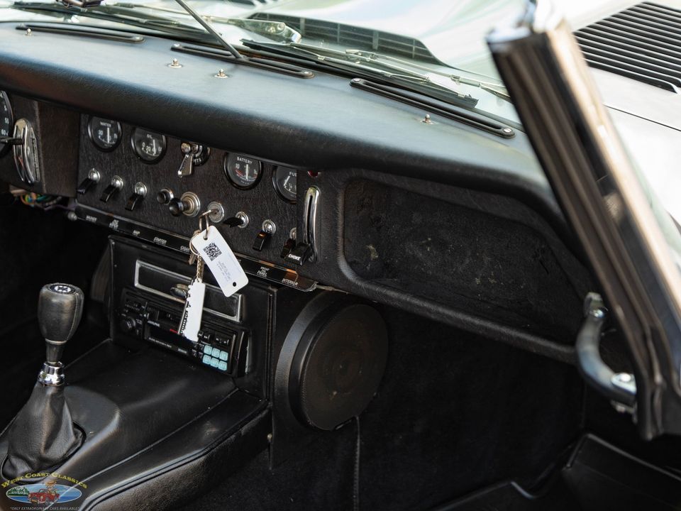 1965 Jaguar XKE E-Type 4.2L 5 spd Roadster