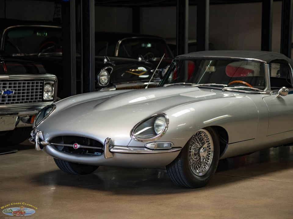 1965 Jaguar XKE E-Type 4.2L 5 spd Roadster