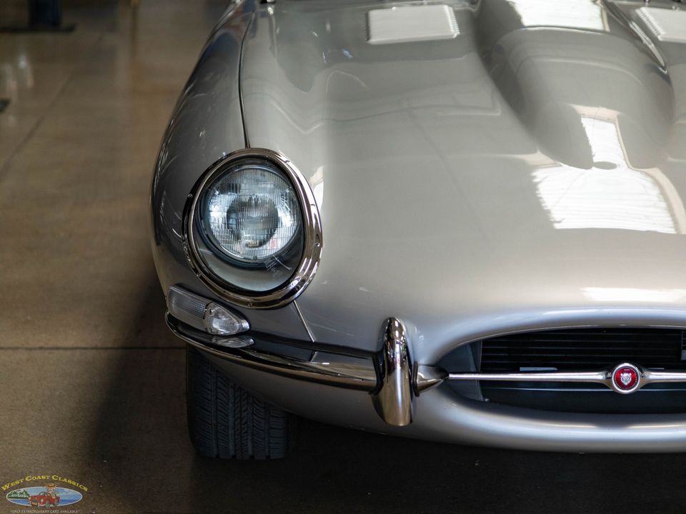 1965 Jaguar XKE E-Type 4.2L 5 spd Roadster