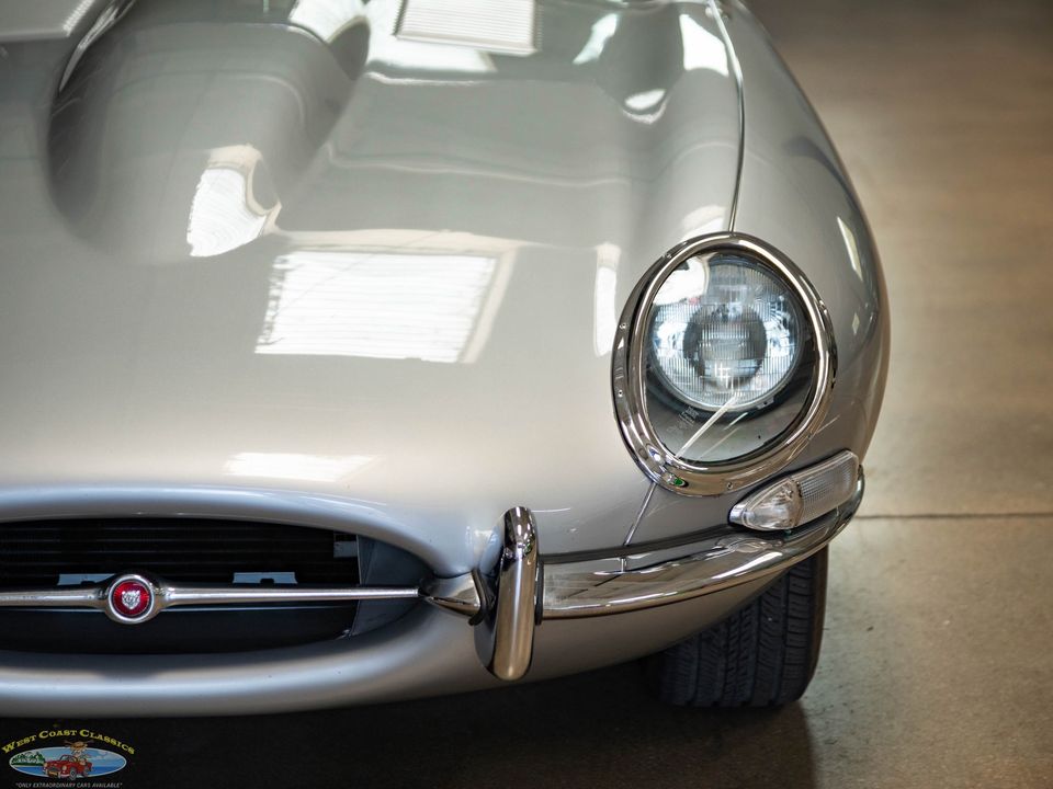 1965 Jaguar XKE E-Type 4.2L 5 spd Roadster
