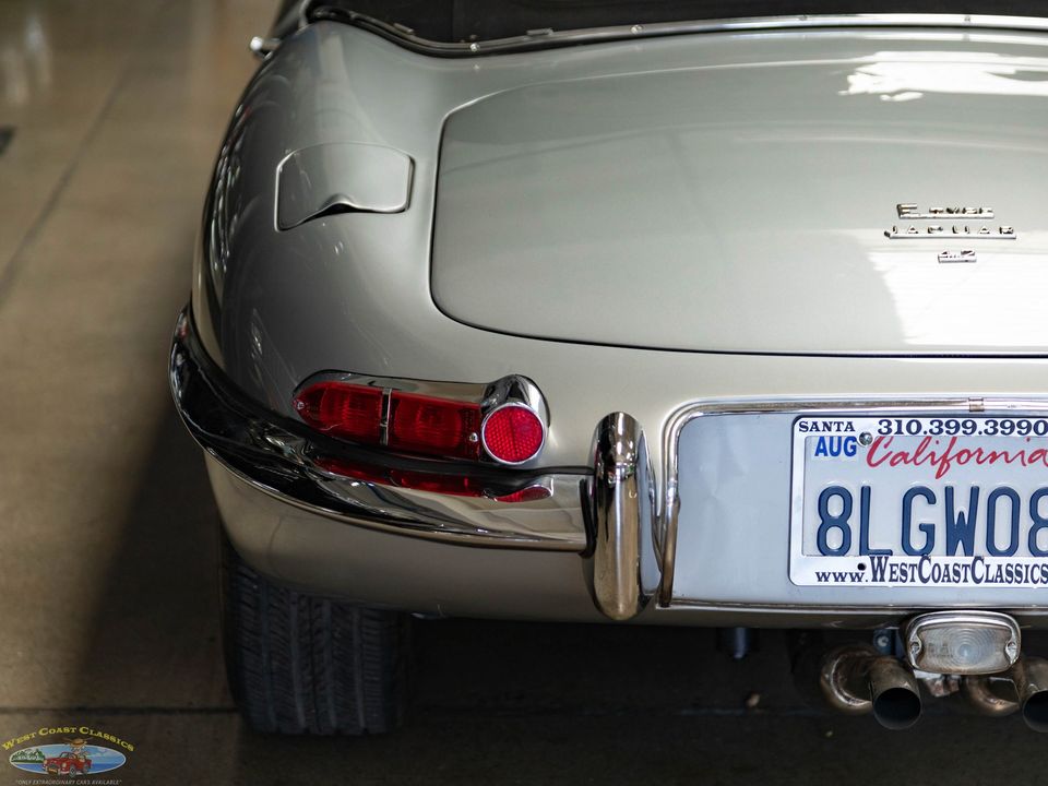 1965 Jaguar XKE E-Type 4.2L 5 spd Roadster