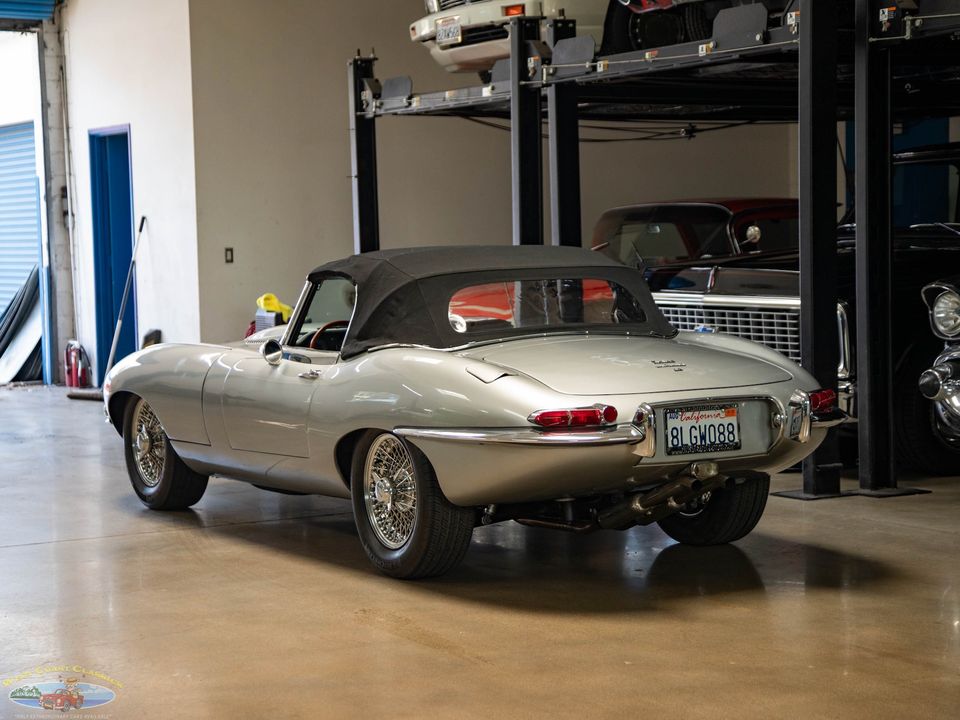 1965 Jaguar XKE E-Type 4.2L 5 spd Roadster