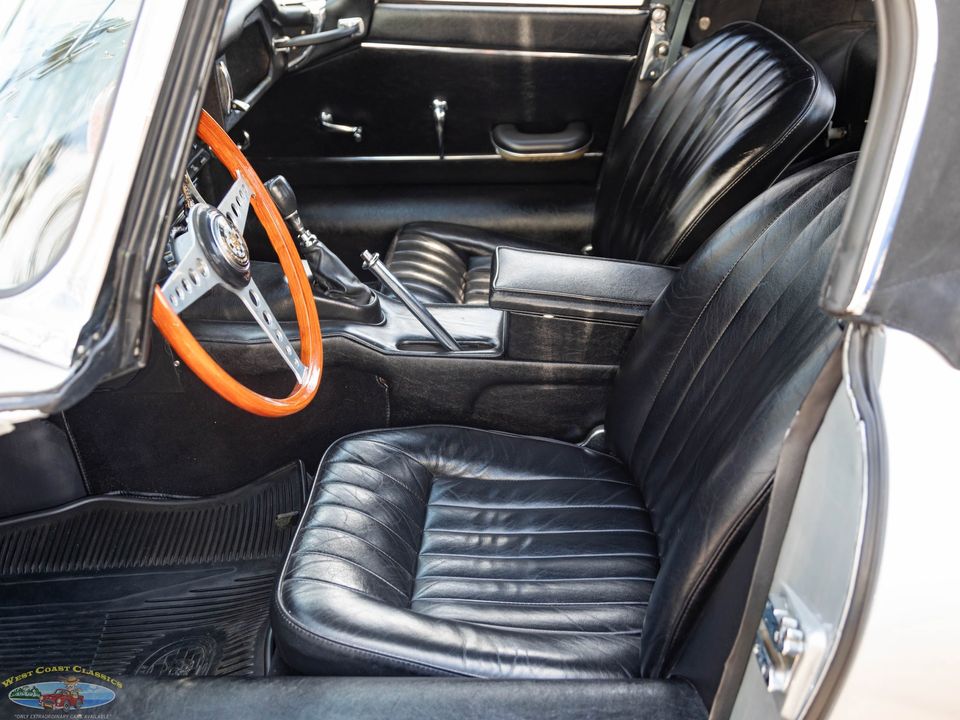 1965 Jaguar XKE E-Type 4.2L 5 spd Roadster