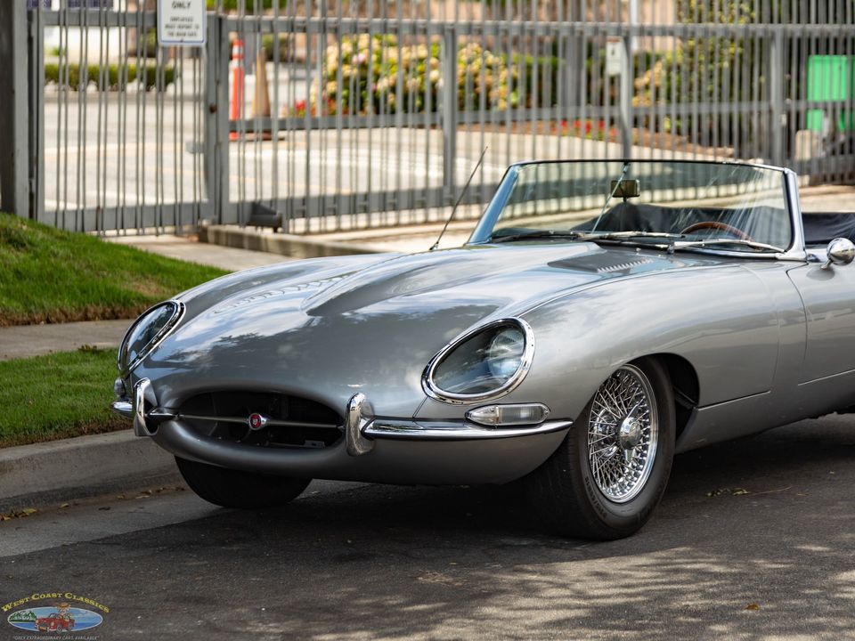 1965 Jaguar XKE E-Type 4.2L 5 spd Roadster