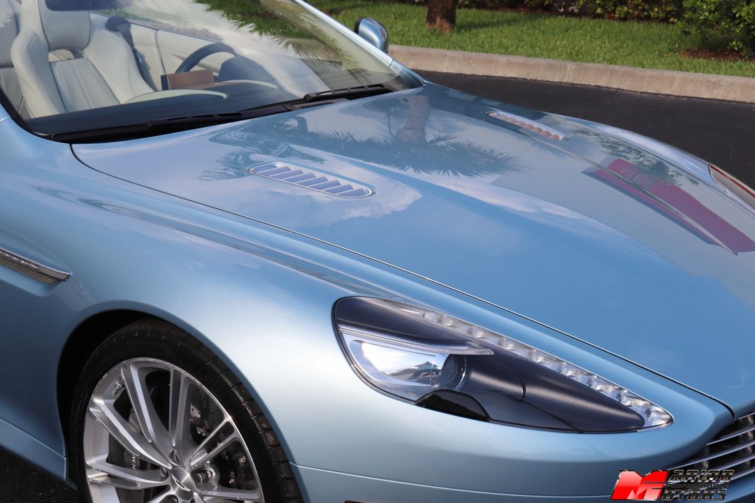 2015 Aston Martin DB9