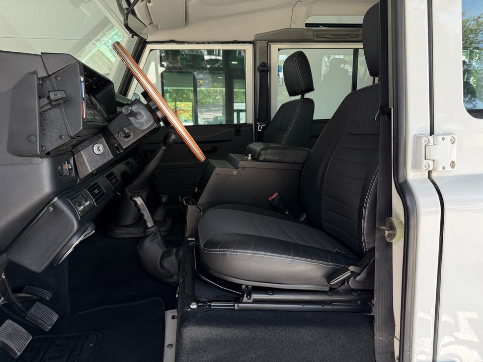 1995 Land Rover Defender 110