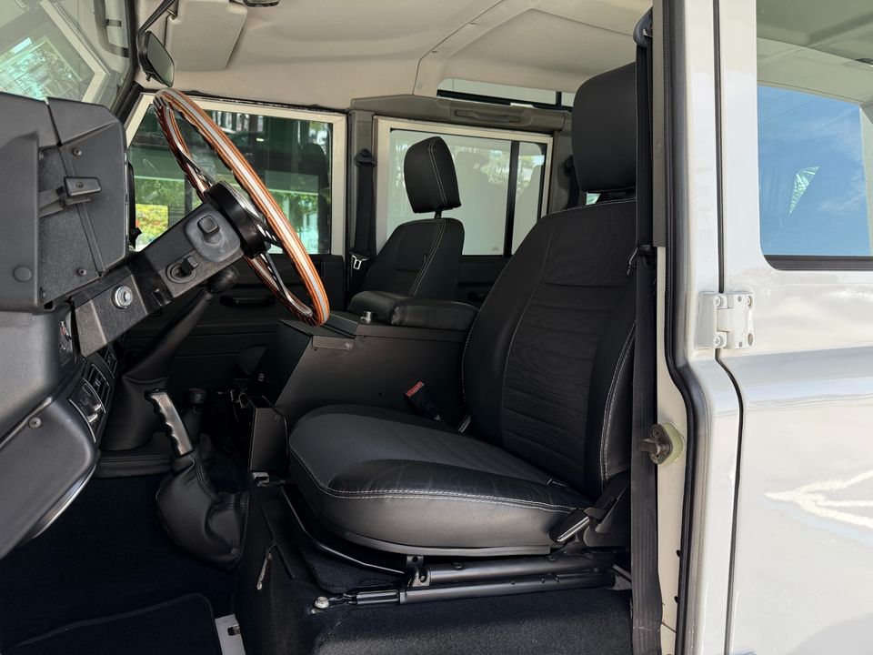1995 Land Rover Defender 110
