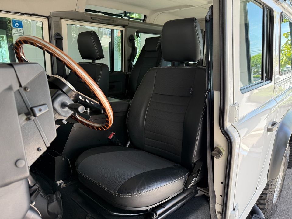 1995 Land Rover Defender 110