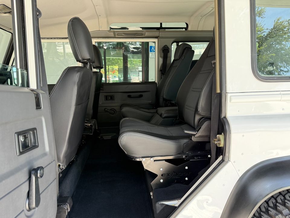 1995 Land Rover Defender 110