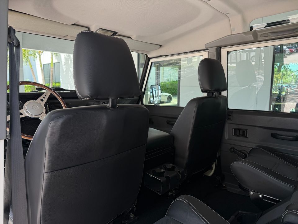 1995 Land Rover Defender 110