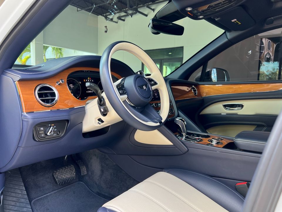 2021 Bentley Bentayga