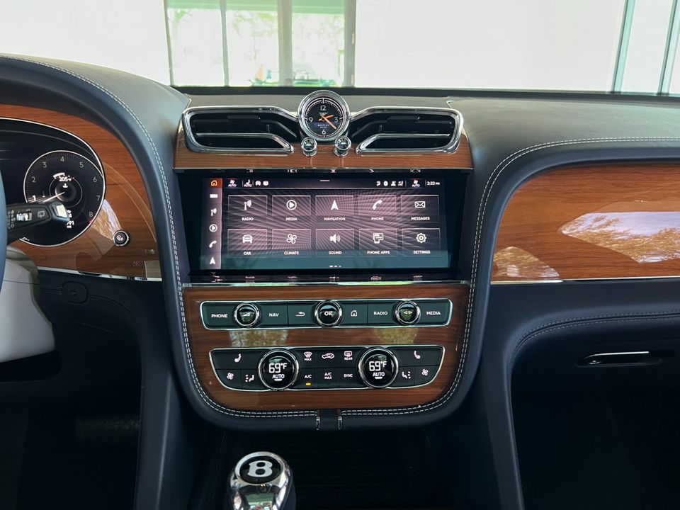 2021 Bentley Bentayga
