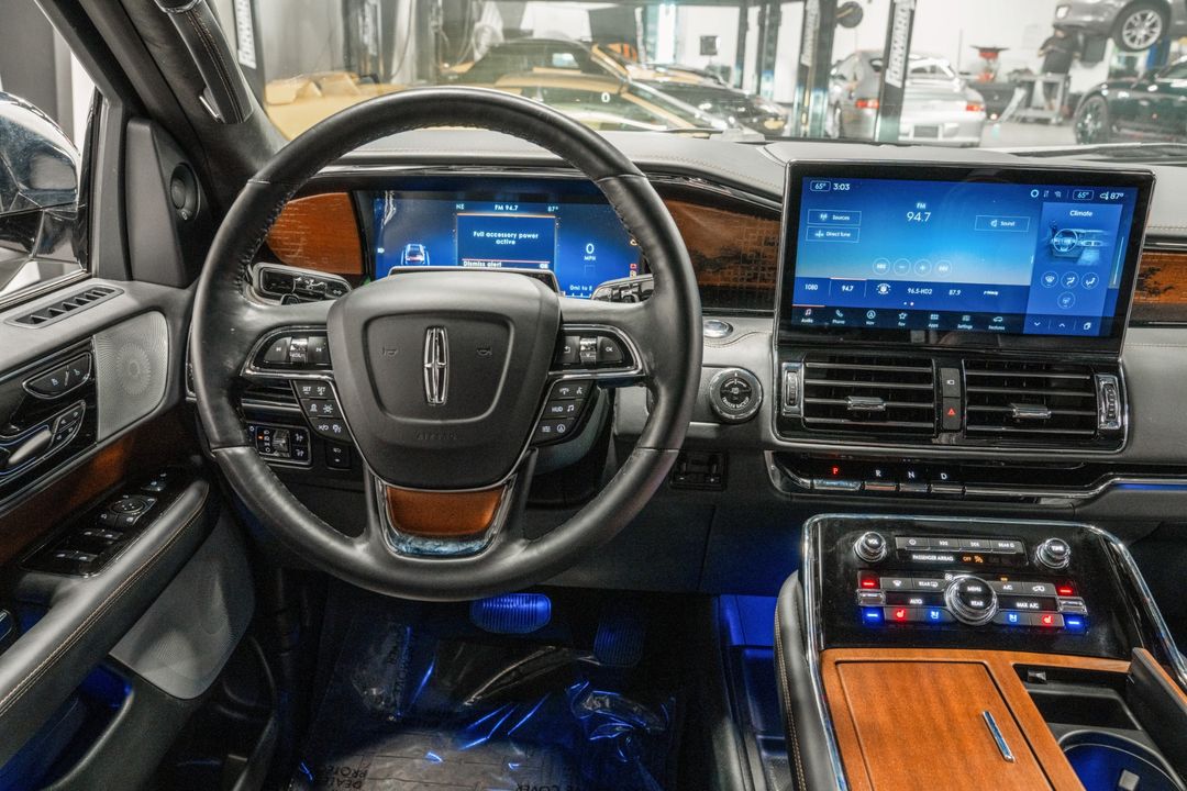 2024 Lincoln Navigator