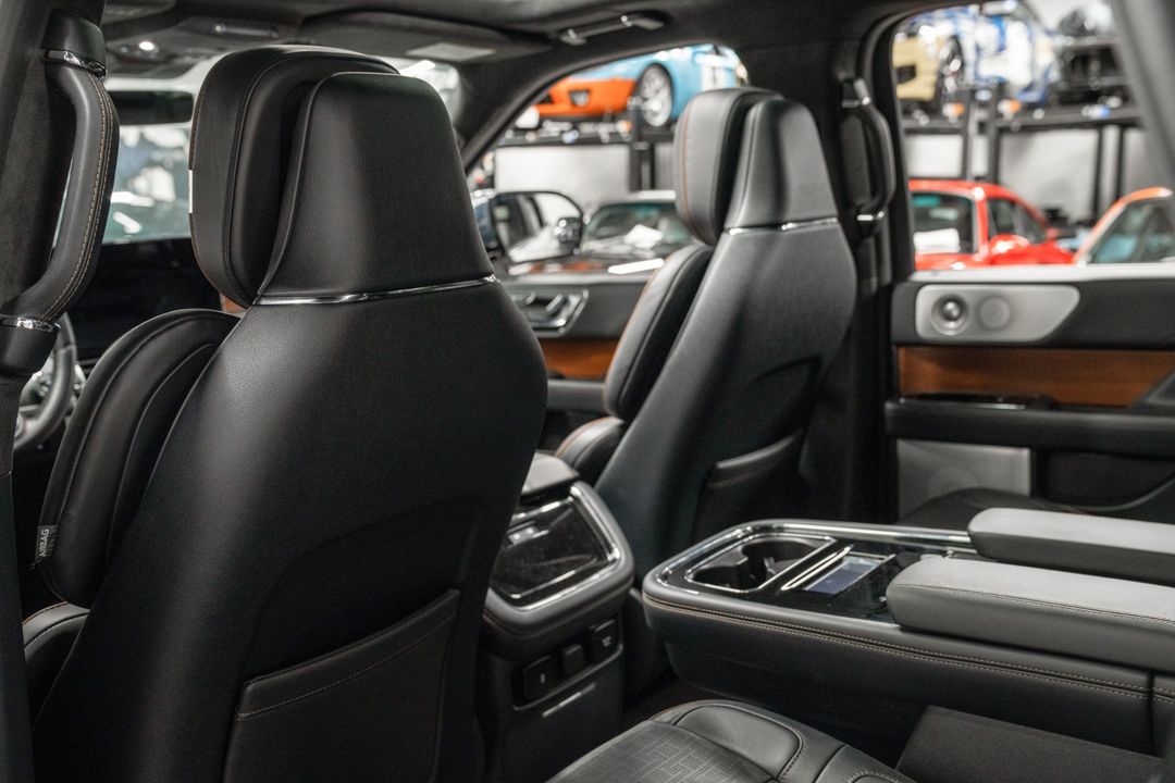 2024 Lincoln Navigator