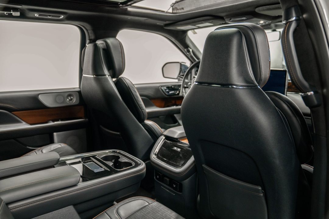 2024 Lincoln Navigator