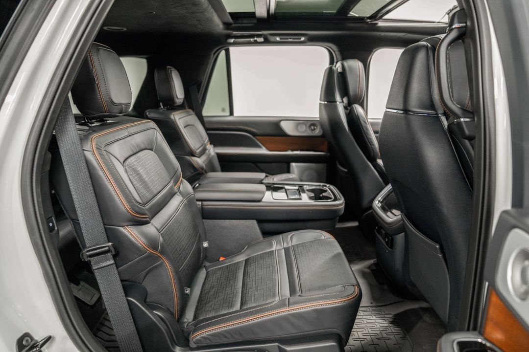 2024 Lincoln Navigator