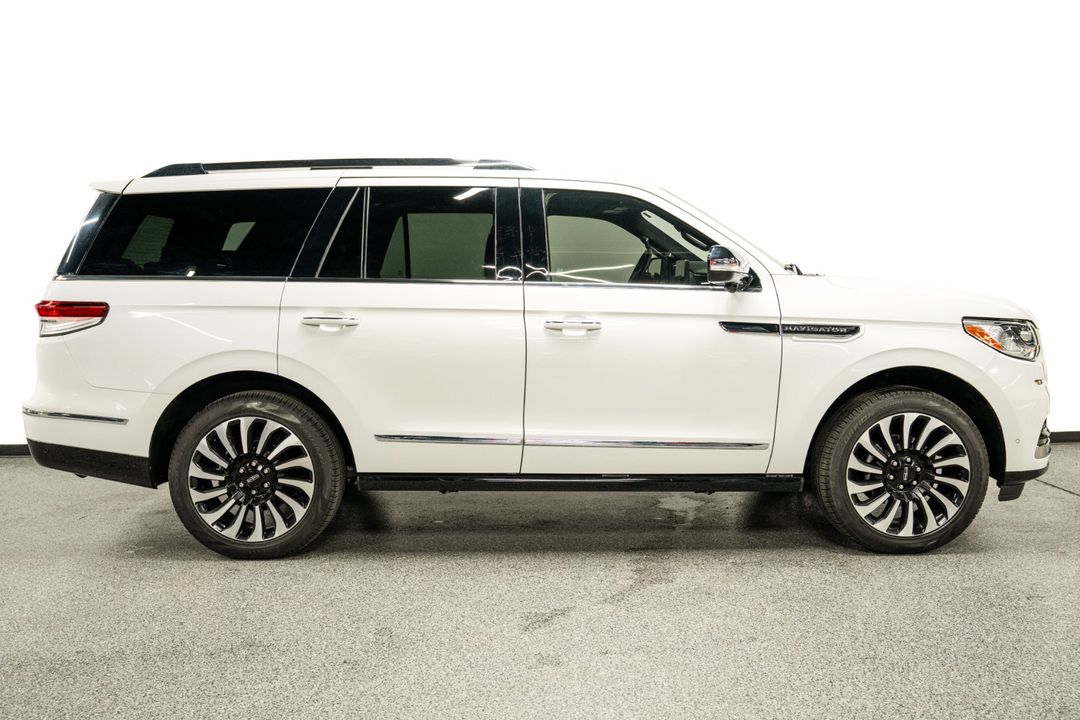 2024 Lincoln Navigator
