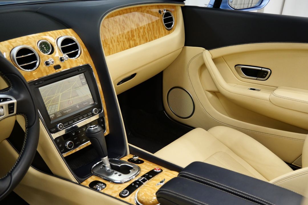 2015 Bentley Continental