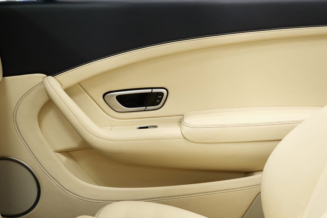 2015 Bentley Continental