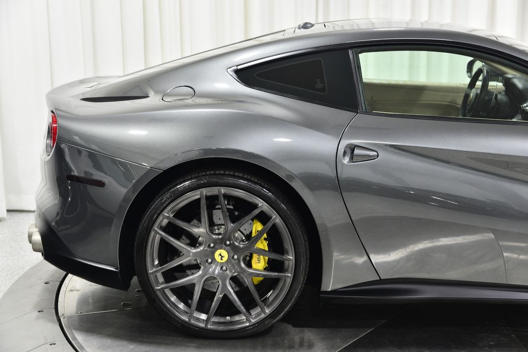 2015 Ferrari F12berlinetta