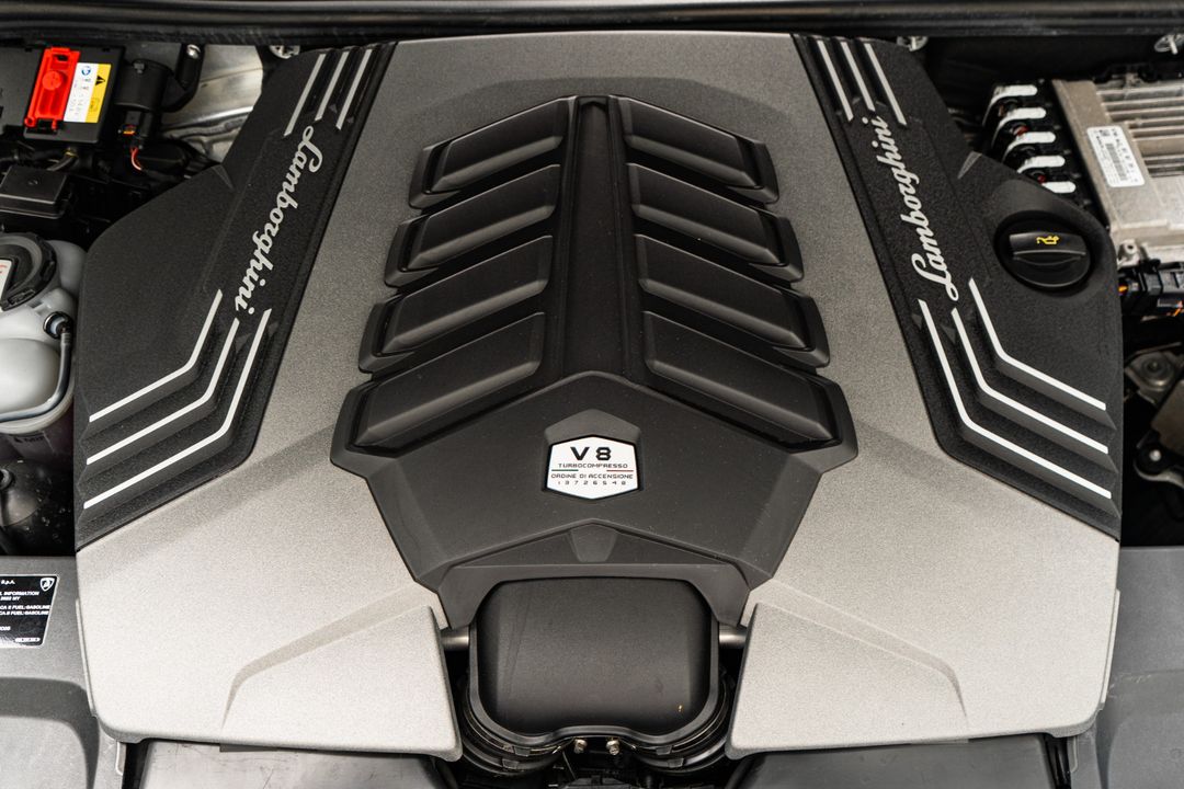 2022 Lamborghini Urus