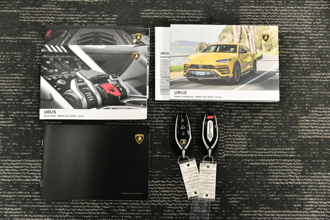 2022 Lamborghini Urus