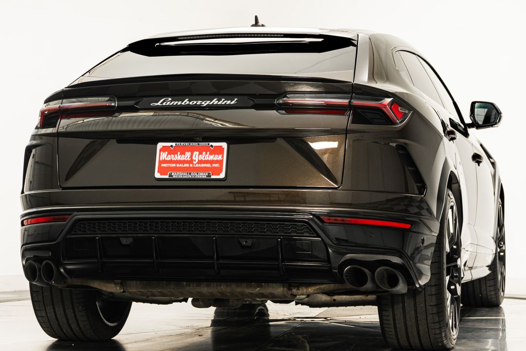 2022 Lamborghini Urus