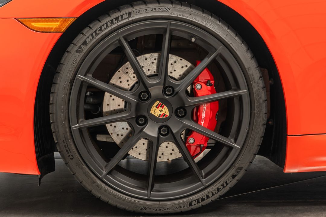 2022 Porsche 718 Boxster