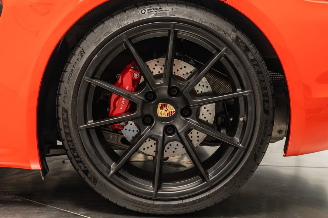 2022 Porsche 718 Boxster