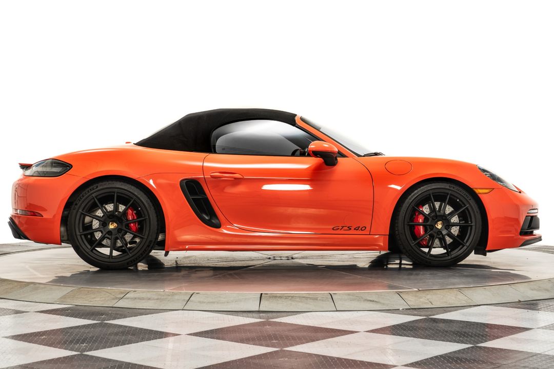2022 Porsche 718 Boxster