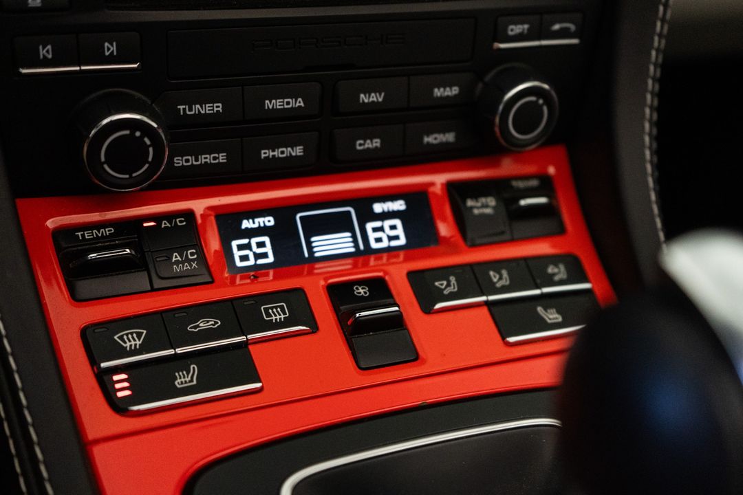 2022 Porsche 718 Boxster
