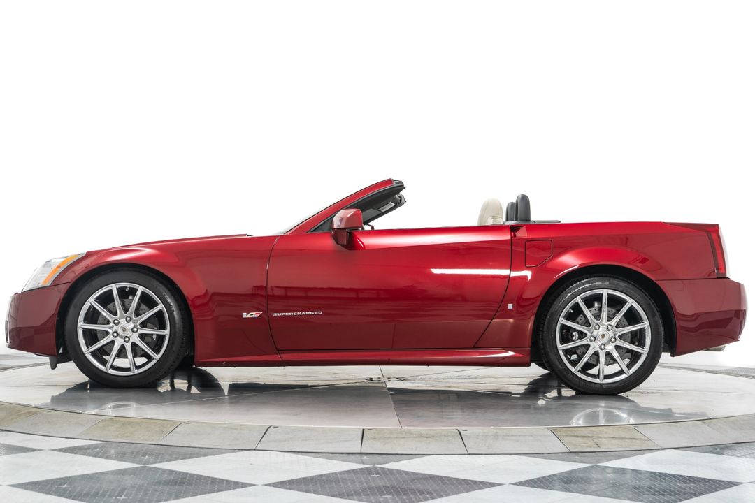 2006 Cadillac XLR-V