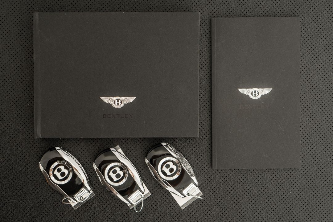 2023 Bentley Flying Spur