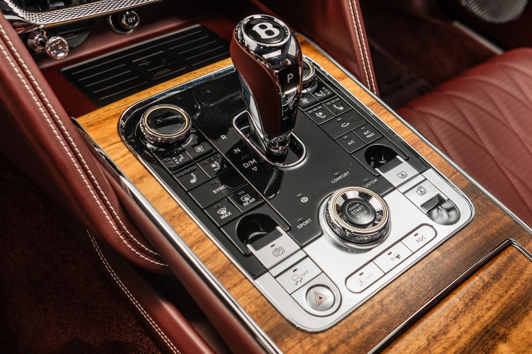 2023 Bentley Flying Spur