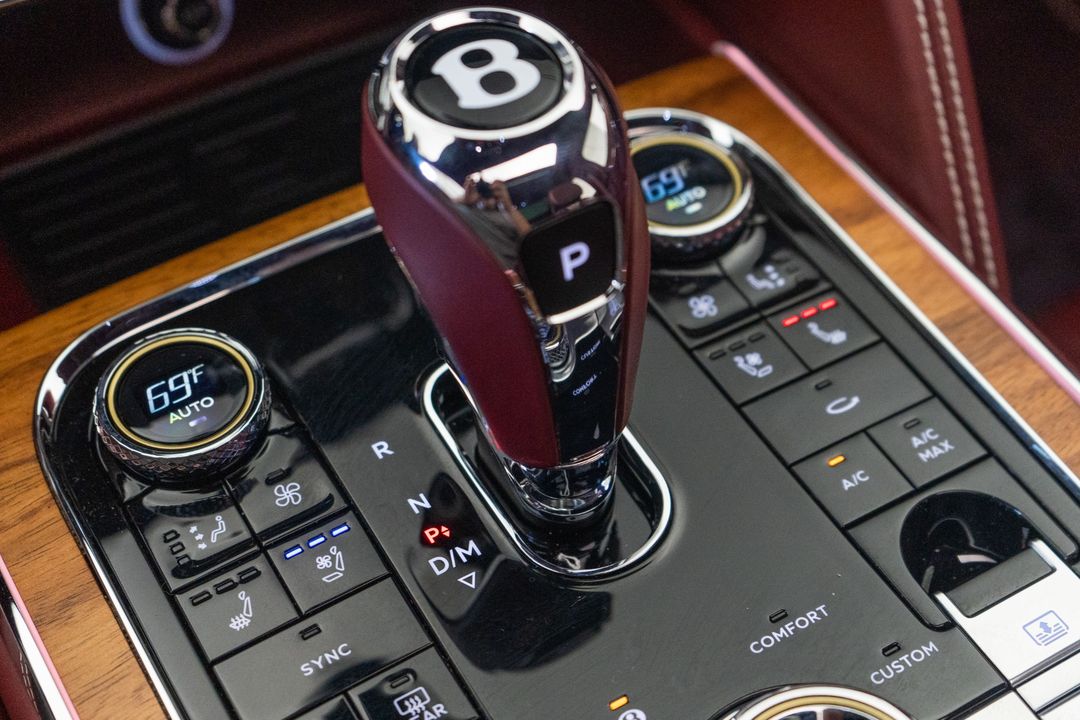 2023 Bentley Flying Spur
