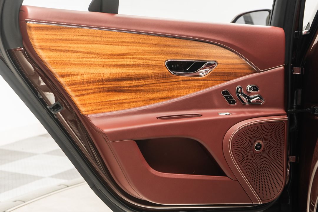 2023 Bentley Flying Spur