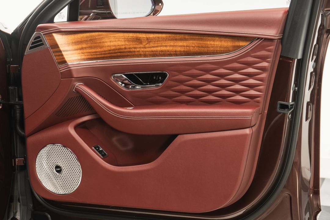 2023 Bentley Flying Spur